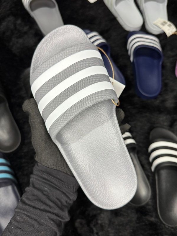 Aqua Slides Grey